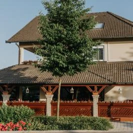 Korona Panzió és Étterem Hévíz - Külső kép