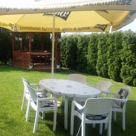 Piroska Apartman Hévíz - Medence/kert