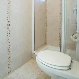 Toldi Panzió Hévíz - Szobák