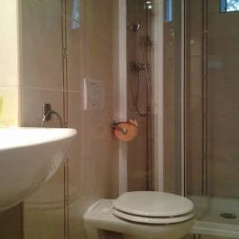 Toldi Panzió Hévíz - Szobák