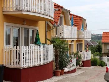 Zöld Oázis Apartmanház Hévíz