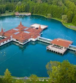 2. legjobb látnivaló: Hévízi-tó