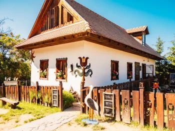 Palóc Játszóház Hollókő