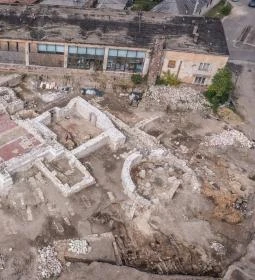 Bencés kolostor romjai