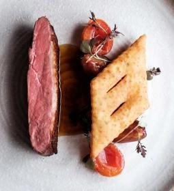 Hosszú Tányér gourmet-ház