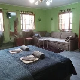 Póni Kuckó Vendégház és Minifarm Hosszúvölgy - Szobák