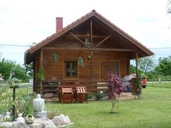 Berek Horgásznyaraló Hövej