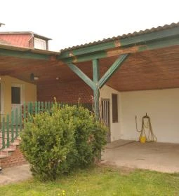 Kardos-Parti Vendégház