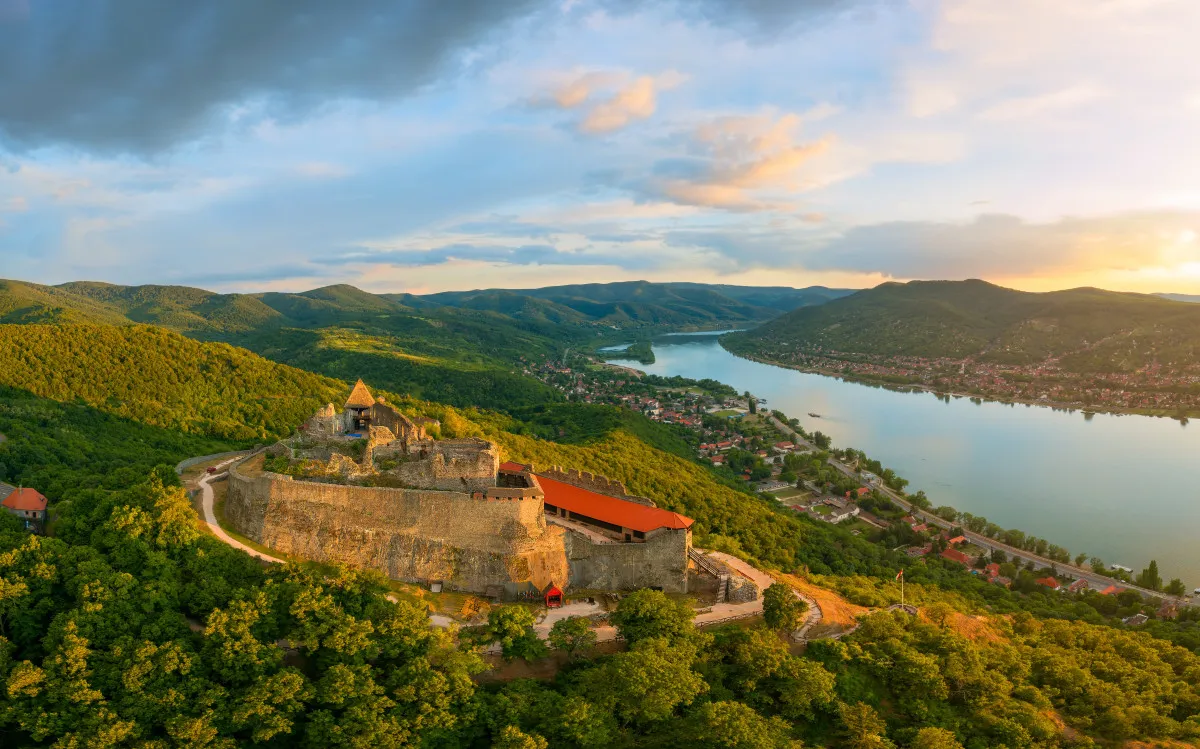 Visegrádi Fellegvár, az ország egyik legnépszerűbb látnivalója