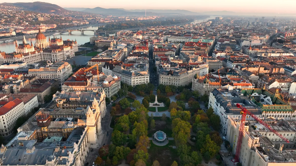 10 májusi fesztivál, ahol az italoké a főszerep - Budapest, Szabadság tér