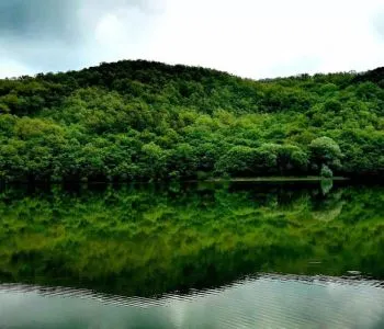 Mesebeli „tükörtó” a Bükkben és a magyar hegyvidékek csodálatos kincsei