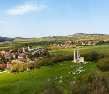 Romtemplomtúrák a Balaton északi partján