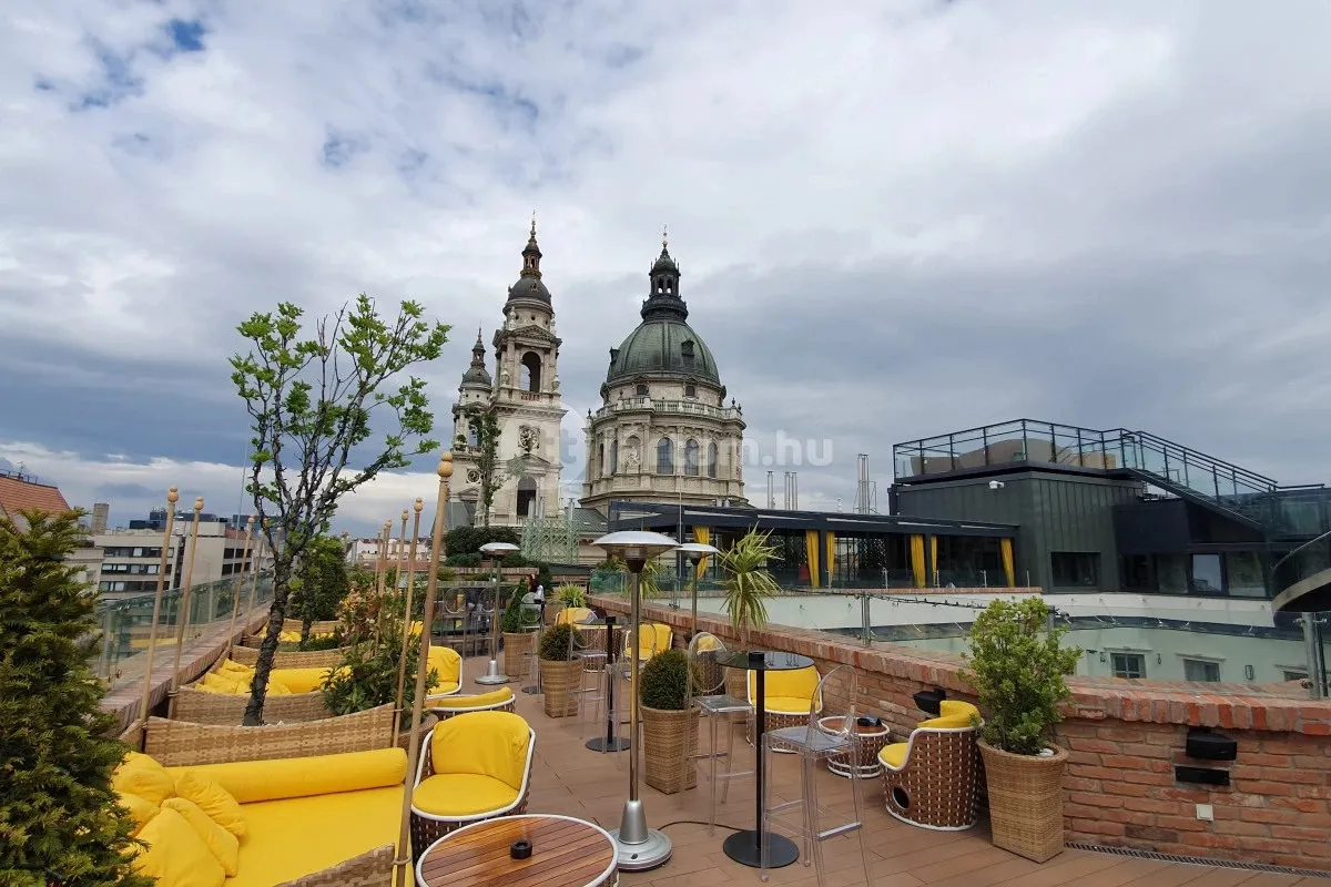 Gin tonic-lelőhelyek Budapesten - High Note Skybar/ Fotó: Ittjartam.hu