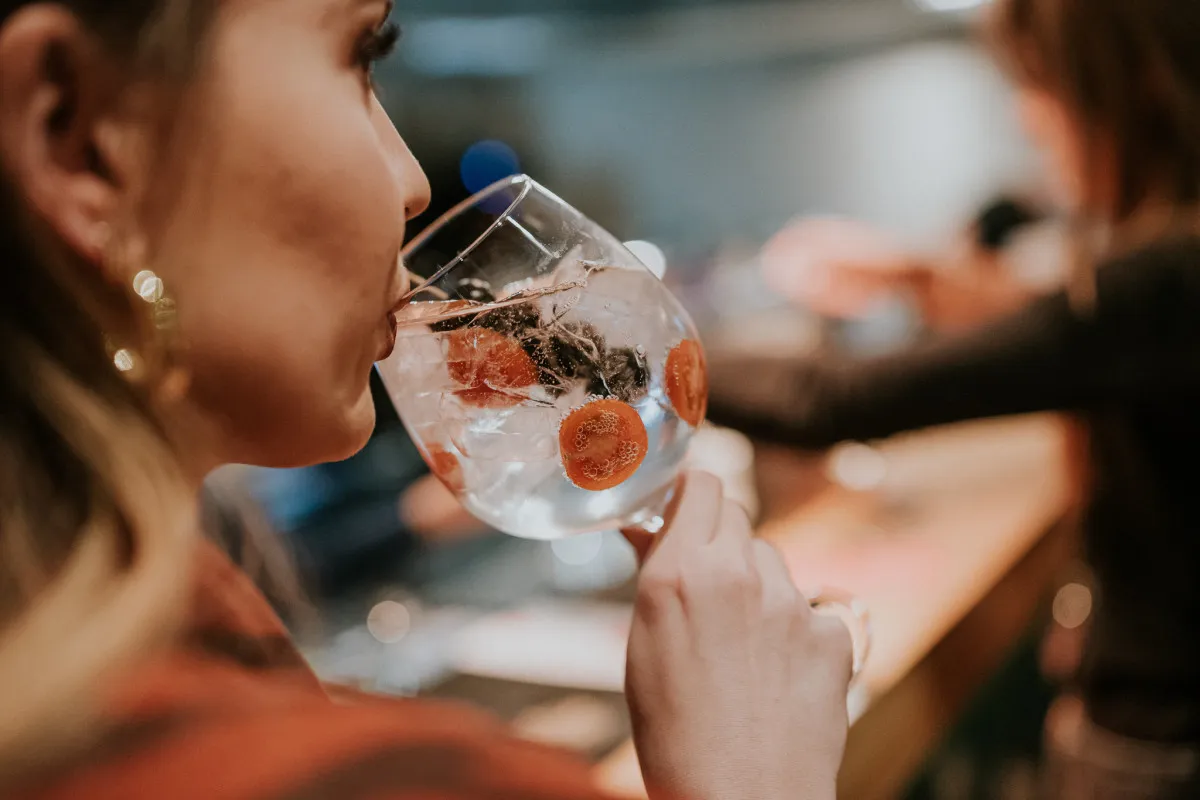 Gin tonic-lelőhelyek Budapesten - Fotó: Zsiráf Buda