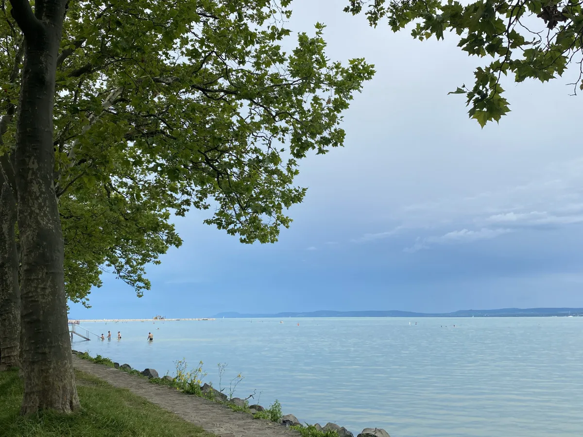 Balatoni szabadstrandok, ahol mindig jó ötlet a csobbanás - Fotó: Balatonföldvár Önkormányzata