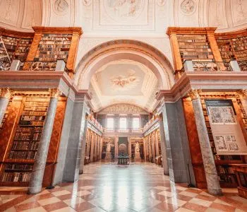 Fantáziaország kapuján túl: Magyarország legszebb könyvtárai