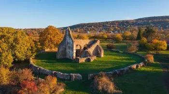 Utazz az időben! – 5 középkori templomrom nyomában