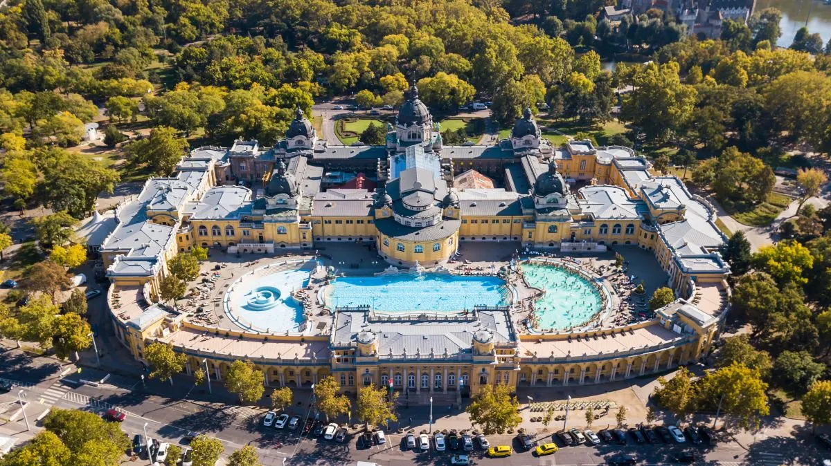 Az októberi Szaunázók Éjszakája 2023 programon a Széchenyi Gyógyfürdő és Uszoda Budapest is vár!