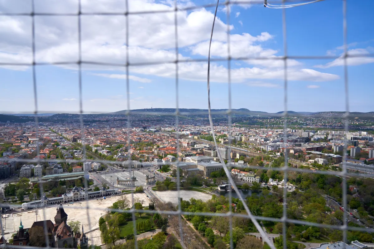 10 panorámapont és kilátó Budapesten - Ballon-kilátó