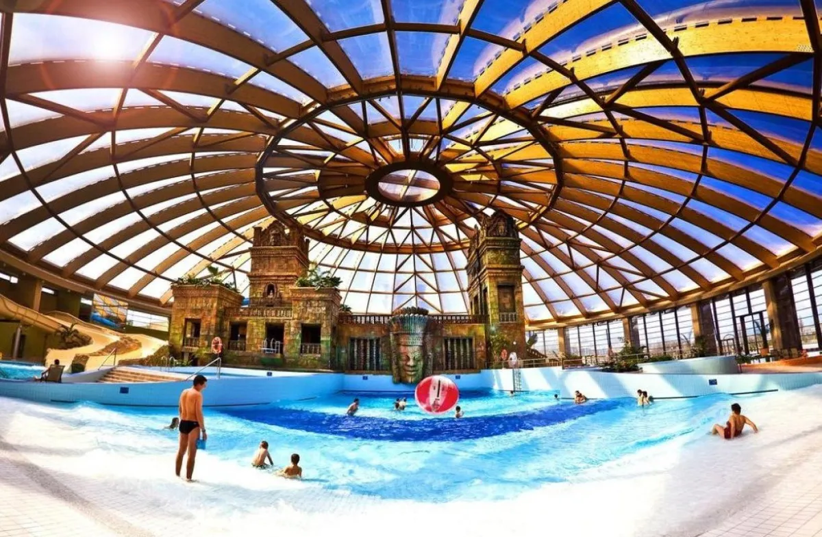 15 családbarát fedett élményfürdő a hideg téli hónapokra - Fotó: Aquaworld Resort