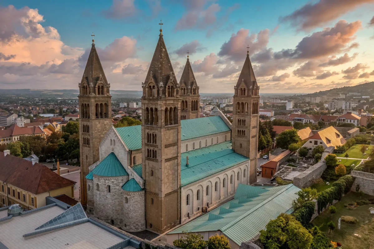 Magyarország varázslatos templomai - Szent Péter és Szent Pál Székesegyház (Pécs)