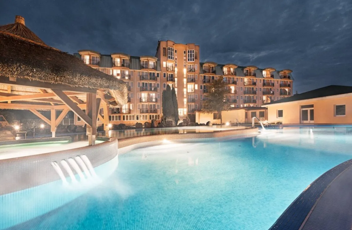 Magyarország legjobb kültéri medencés wellness-szállodái -Hotel Europa Fit****sup (Hévíz)