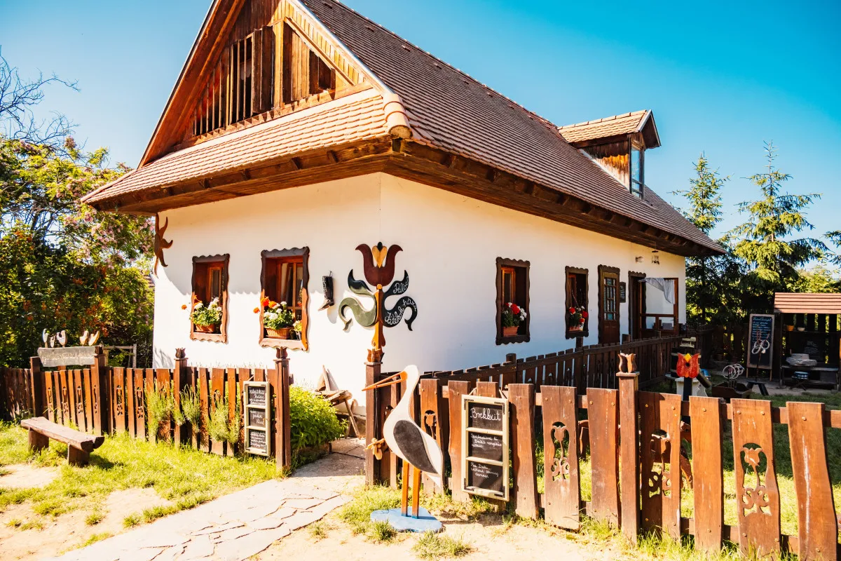 Kihagyhatatlan programok jó időben - Hollókő