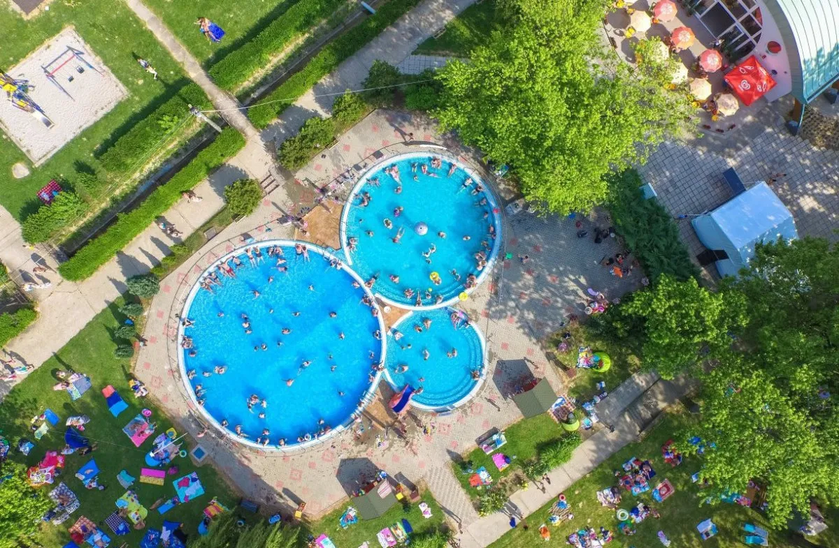 10 wellnesshotel a meleg hónapokra - Thermal Panzió Igal***