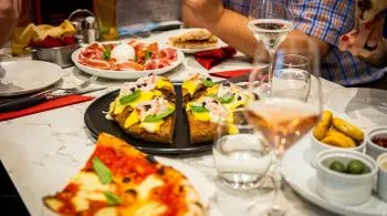 10 isteni pizzéria Budapesten, ha igazi olasz ízekre vágytok!