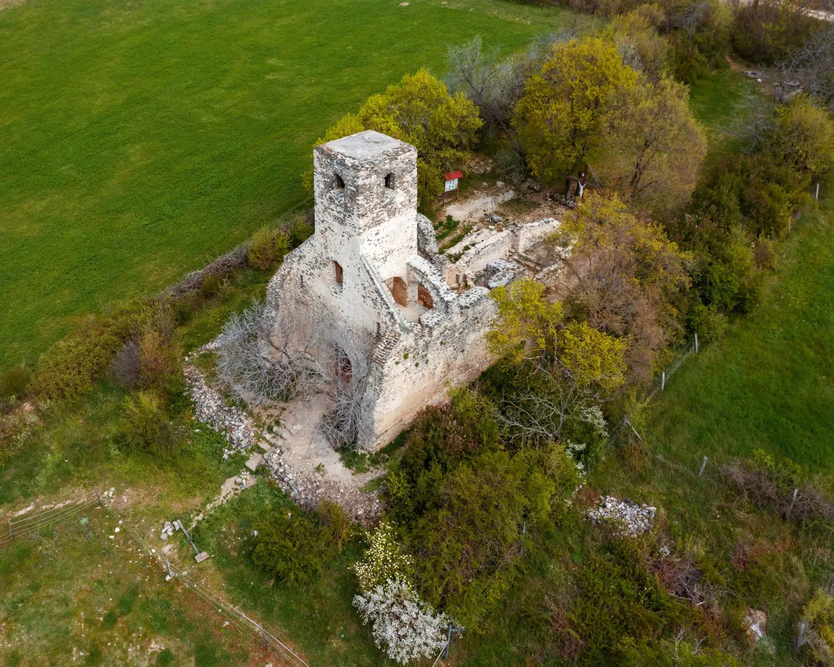 Kolostorromok, templomromok - Szent Balázs-templomrom (Szentantalfa)