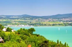 Közönségkedvenc éttermek a Balaton északi partján