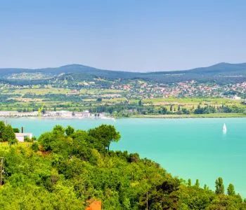 Közönségkedvenc éttermek a Balaton északi partján