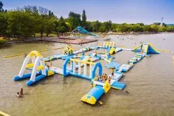 Hűsöljetek együtt a Balaton partján: családbarát strandok a Balatonon