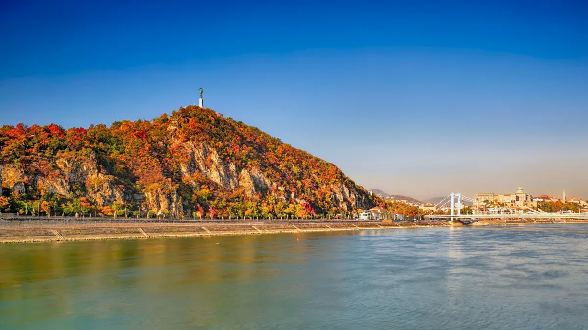 Budapest legszebb helyei őszi andalgáshoz - Gellért-hegy