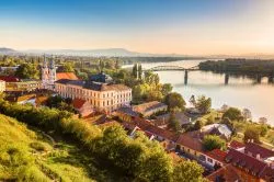 Bájos kisvárosok őszi andalgós városnézéshez