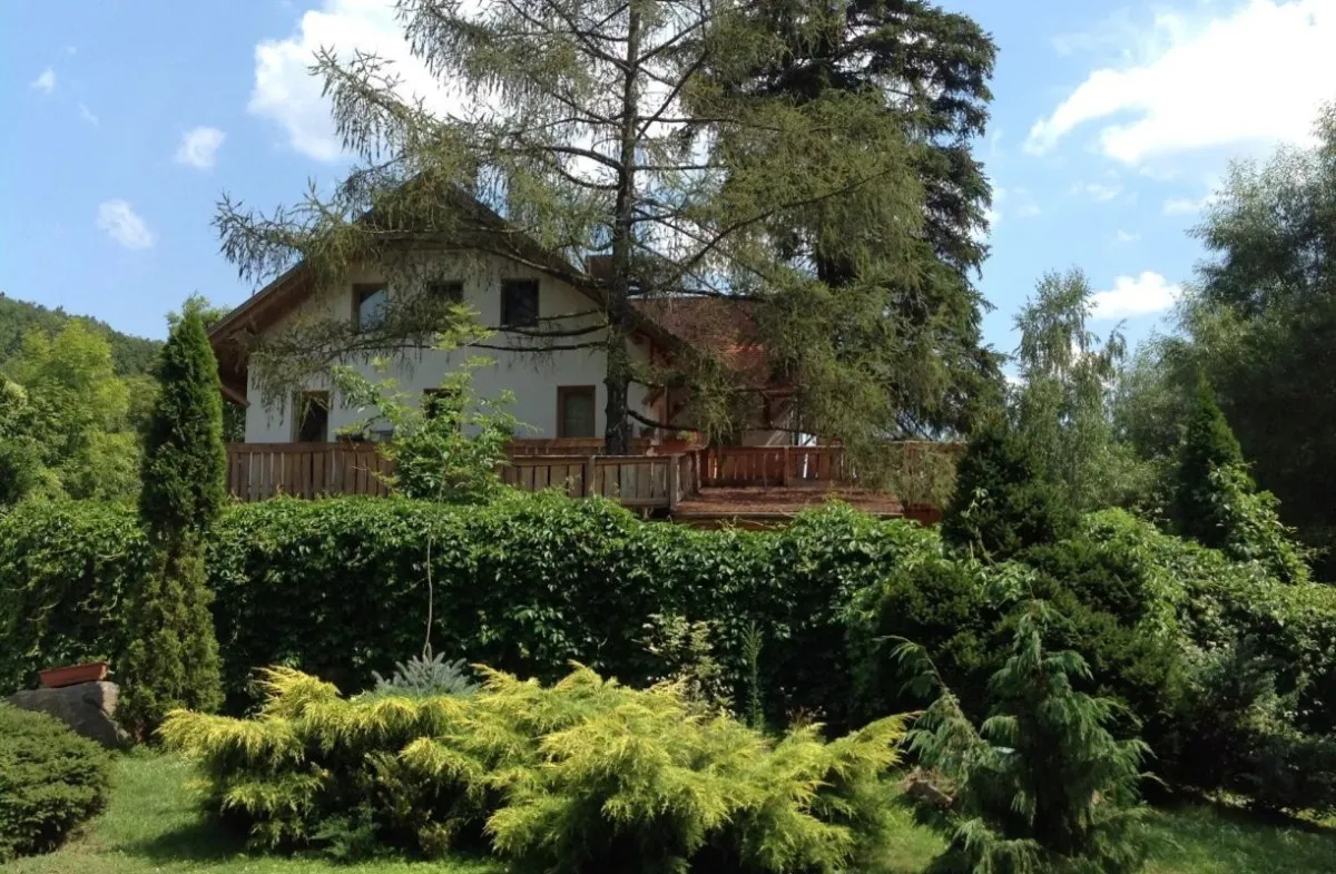 Szarvaskői wellness: Öko-Park Panzió Szarvaskő