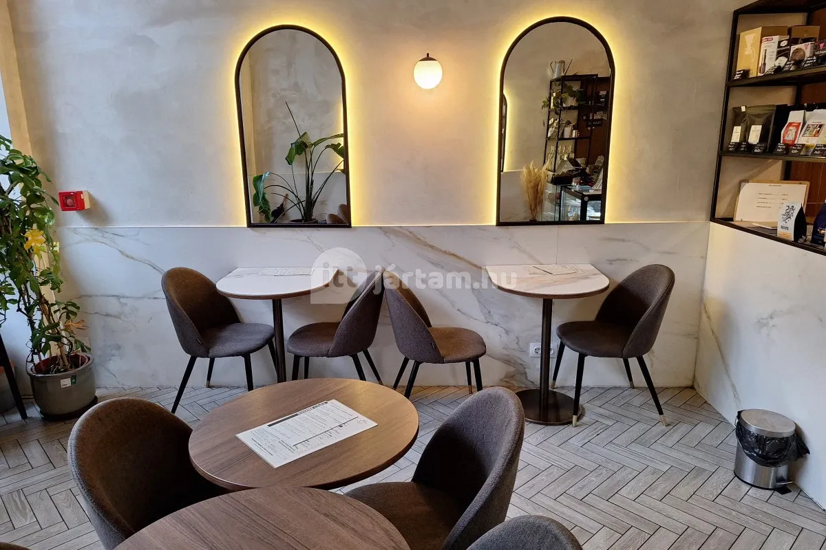 A Caphe by Hai Nam étterem a vietnámi gasztronómia fogásait kínálja