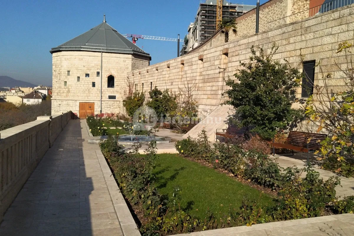11 különleges hely Magyarországon - Török kert, Budapest