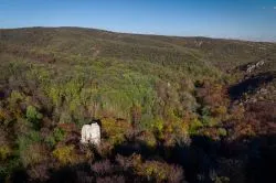 Ősi kövek nyomában – 7 mesés magyarországi várrom