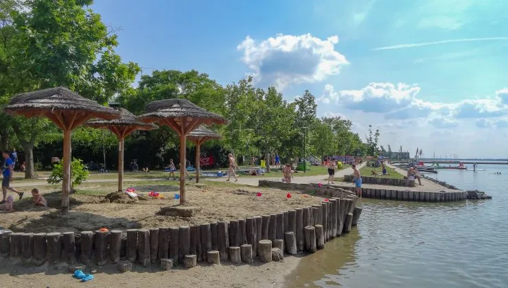 Itt hűtsd le magad a kánikulában - természetes strandok a Balatonon túl