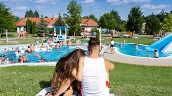 Ceglédfürdő – Lazulj nálunk!