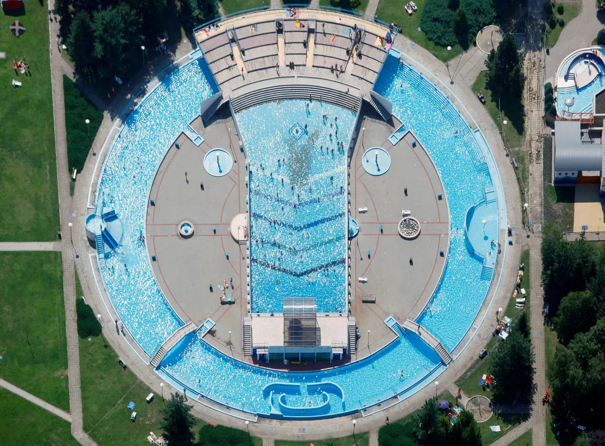 5 szívdobogtató magyar település - Mezőkövesd, Zsóry Gyógy- és Strandfürdő