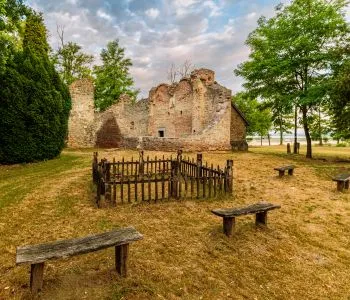 Különleges balatoni látnivalók – Várak, romok és bakancslistás helyek a Balaton körül
