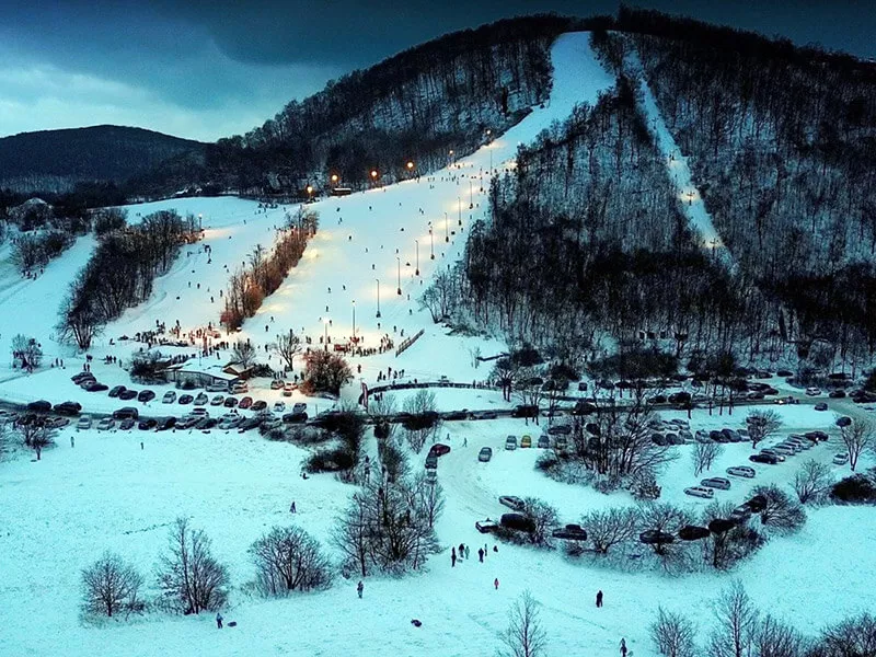 Visegrádi Nagyvillám Sípálya (fotó: visitvisegrad.hu)