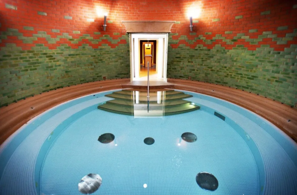 Saliris Resort Spa & Conference Egerszalók – 17 medencés wellness hotel