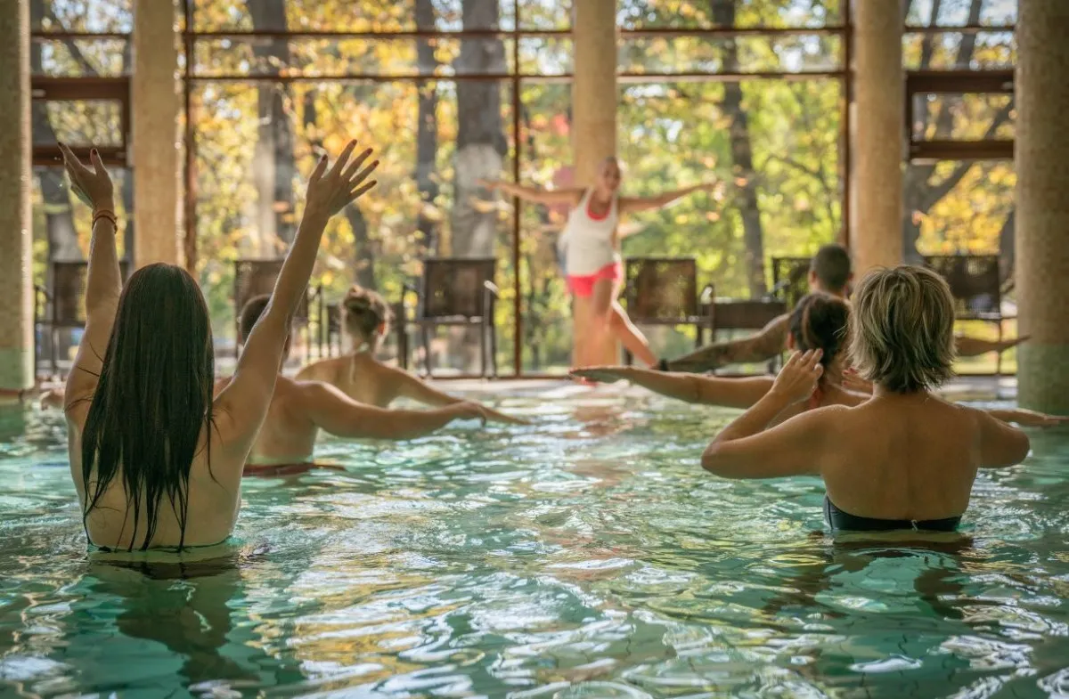 Wellness Hotel Gyula – családbarát szállás több medencével