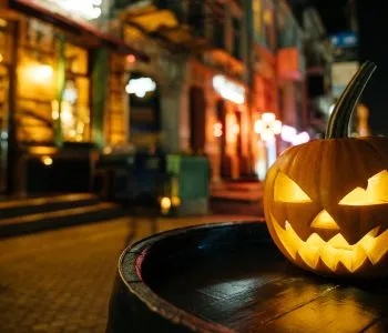 Borzongásra fel! Kihagyhatatlan Halloween-programok 2025-ben Magyarországon