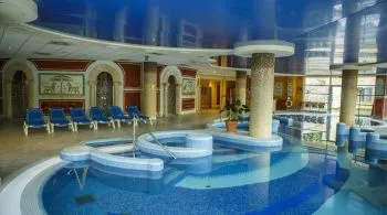 Fürdőköpenyes nyugalom: 6 szuper wellness hotel rövid pihenéshez