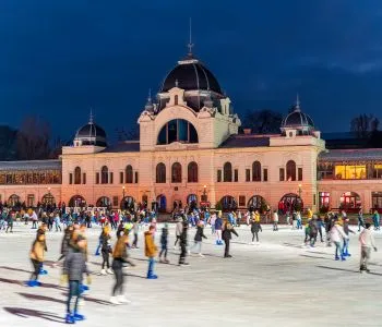 Téli kalandok nyomában: jégpályák, sípályák és havas panorámák