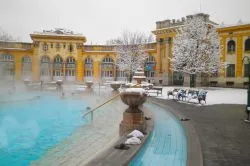Hó és gőz Budapesten: 9 kiváló wellnessközpont és fürdő a téli hónapokra